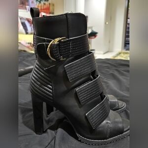 DKNY leather heels